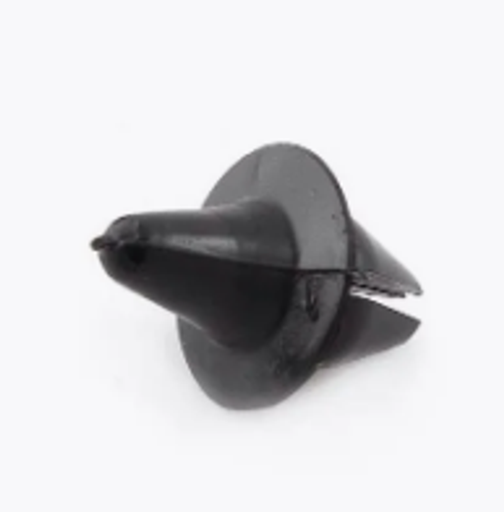 Клипса решетки радиатора 2101,2106,2103-8401022 (100шт)