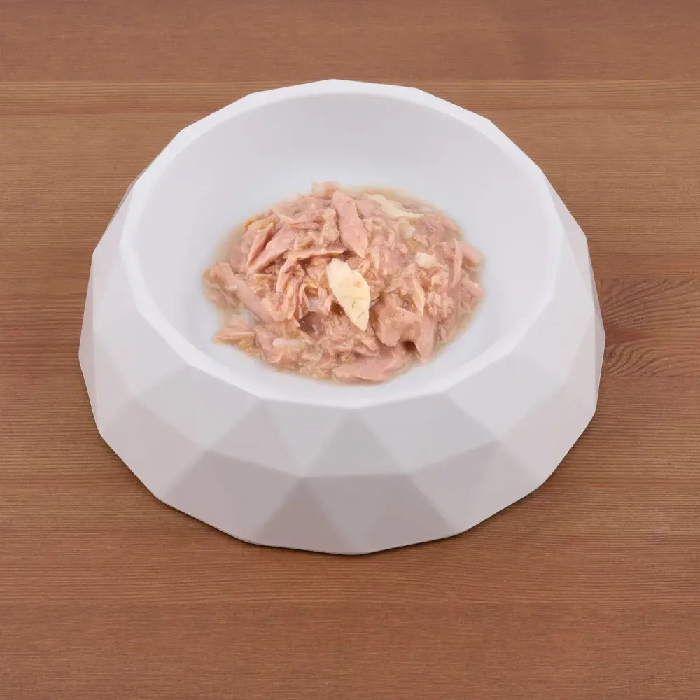 Консервы Monge Supreme sterilized для стерилизованных кошек из тунца с морским окунем