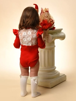 Боди с кружевной спинкой