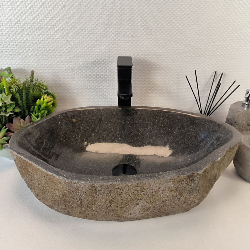 Раковина из речного камня RS-65383 58*36*15 0857