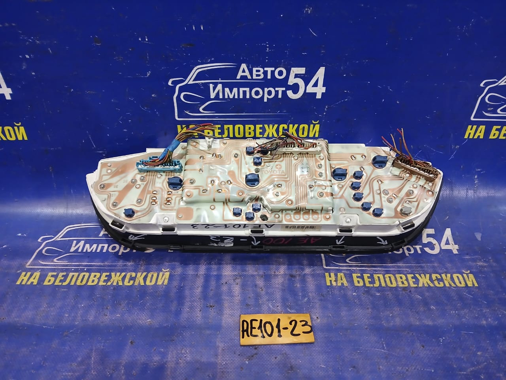 Щиток приборов TOYOTA CERES 1992