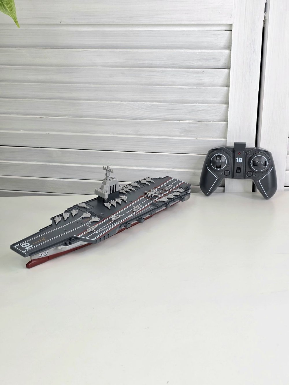 Игрушка Авианосец на радиоуправлении (202035555)