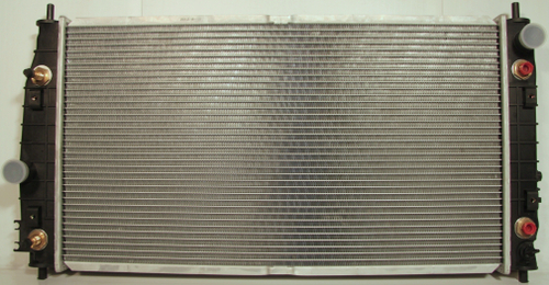 Радиатор охлаждения Chrysler 300M