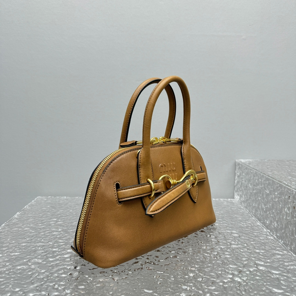 Miu Miu Aventure 28 cm