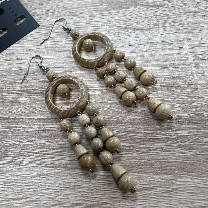 Серьги Слезки, дерево, цвет бежевый, 22x65 мм