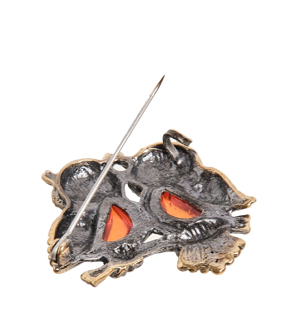 AM- 690 Брошь «Совушки на ветке» (латунь, янтарь)