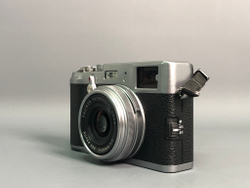 FujiFilm FinePix X100