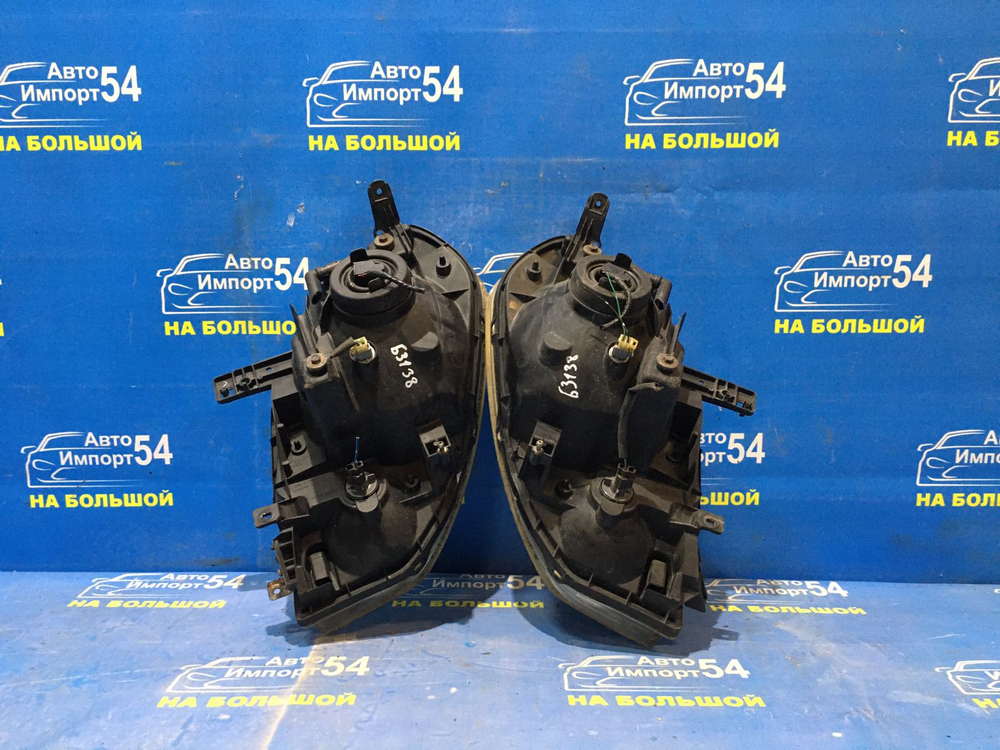 Фара передняя правая MITSUBISHI DINGO 1998-2001