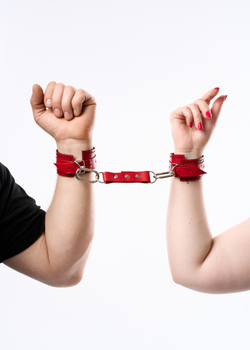 Наручи Atrum BDSM Поцелуй тени