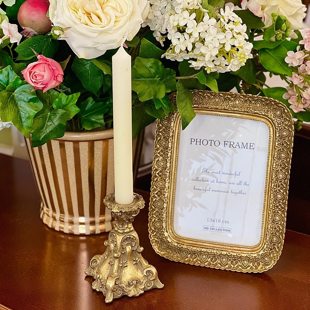 Подсвечник Завитки