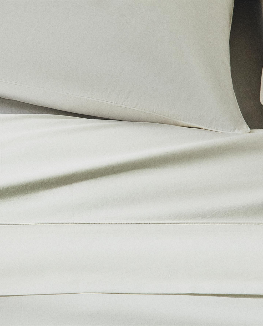 Zara Home - Простыня из ситца (300 нитей), экрю, 240x280 см