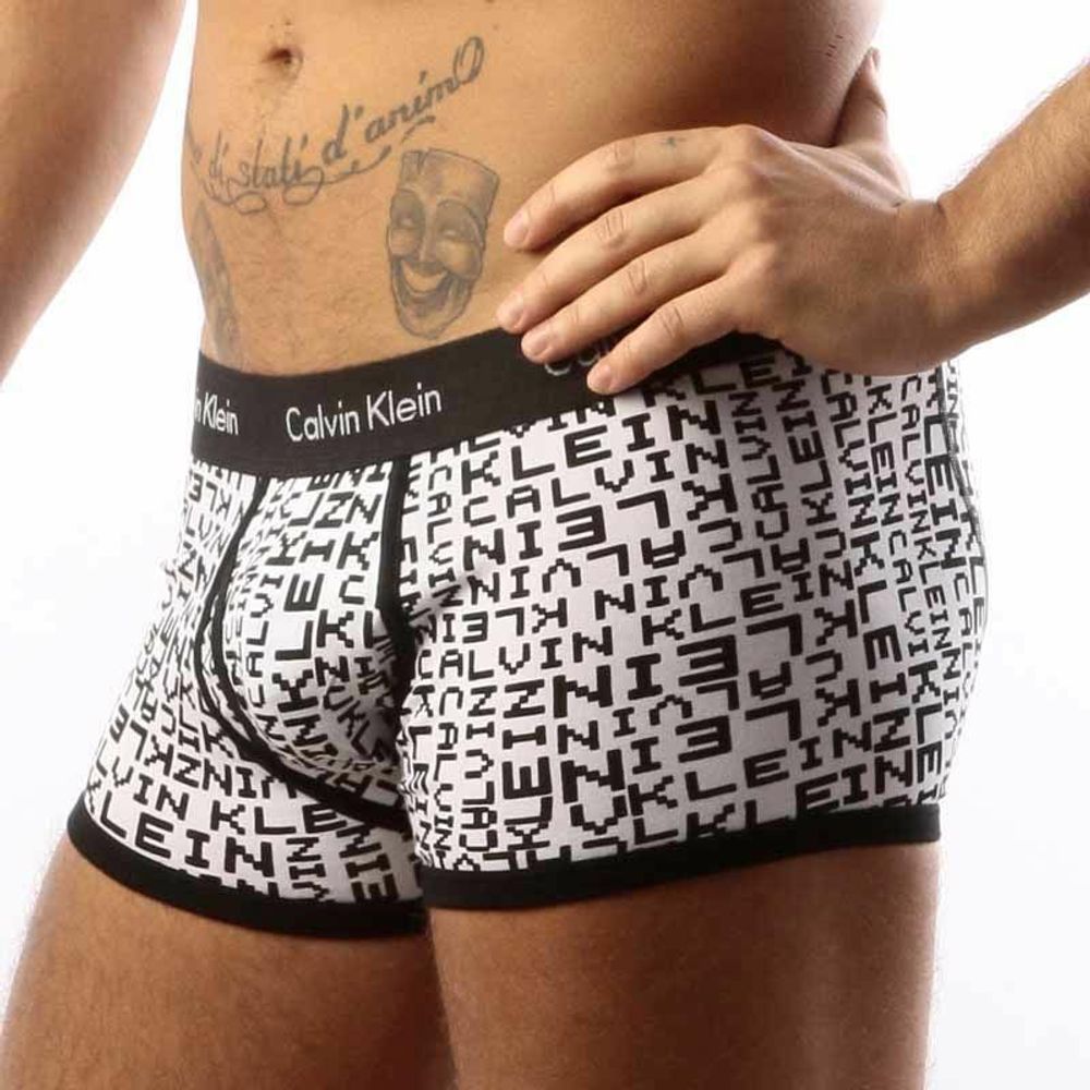 Мужские трусы хипсы Calvin Klein 365 print  Black Puzzle Boxer