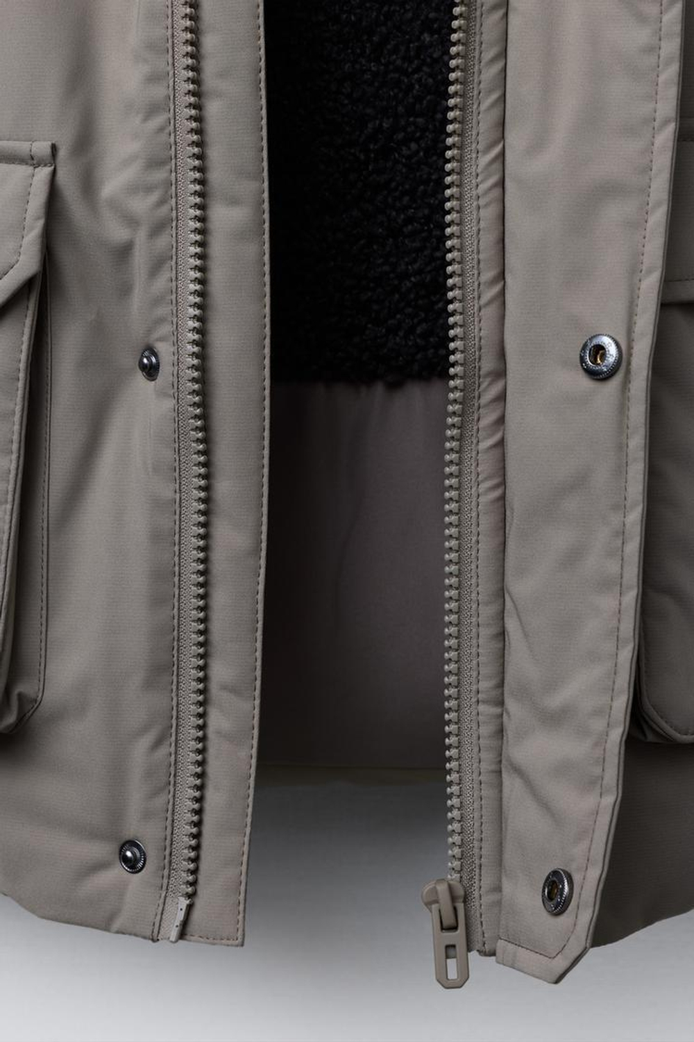 ZARA ПАРКА С КАПЮШОНОМ И СЪЕМНЫМ ИСКУССТВЕННЫМ МЕХОМ WATER REPELLENT, СЕРО-КОРИЧНЕВЫЙ