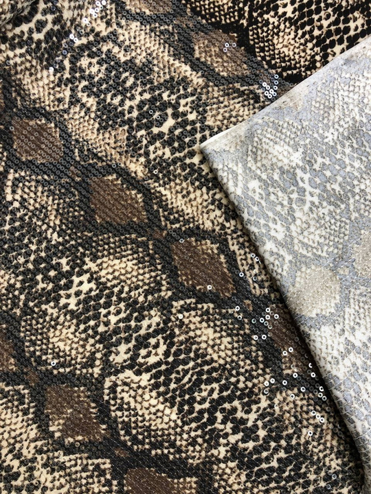 Трикотаж пайетки, принт змея беж/коричневый