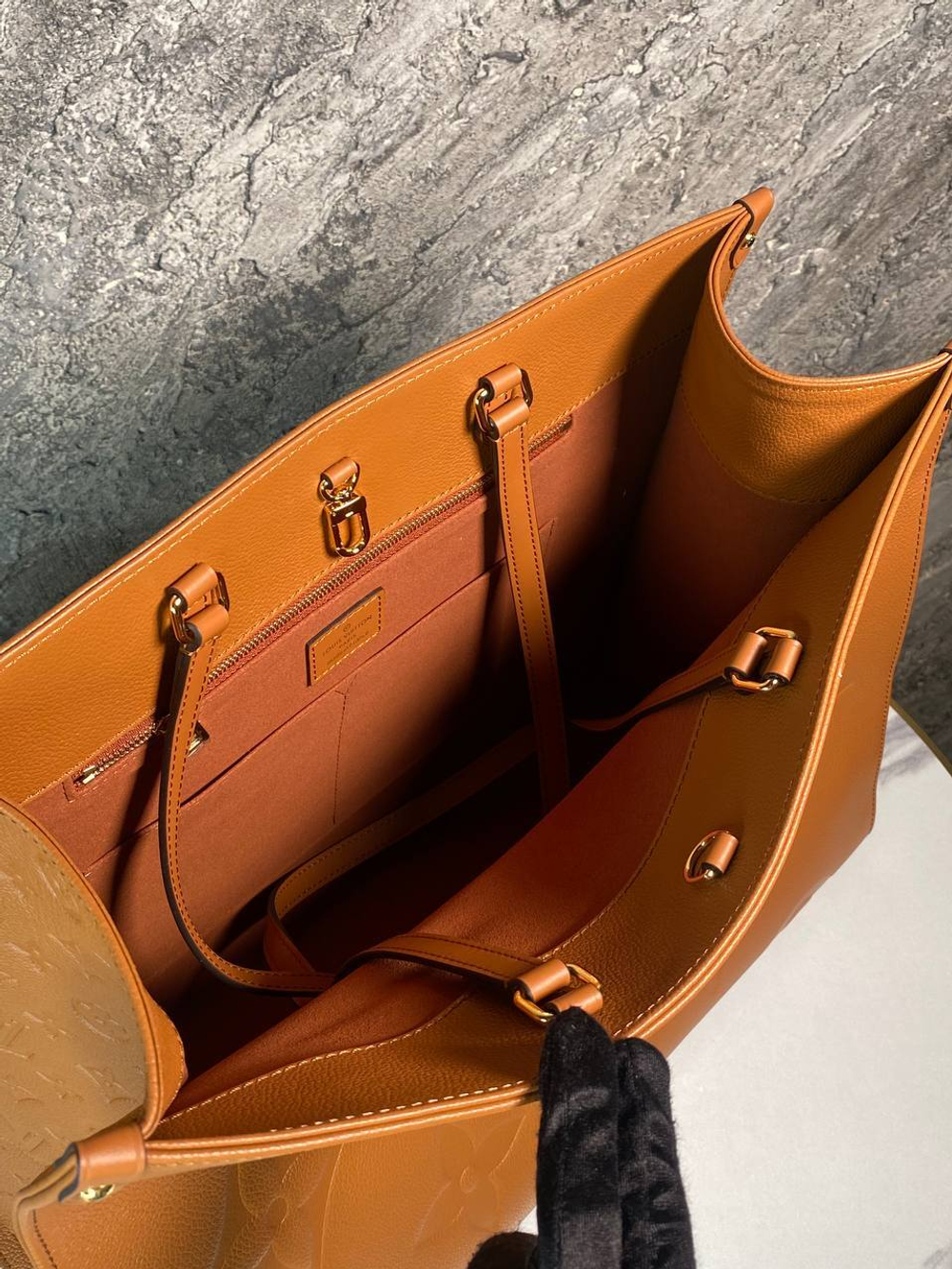 Сумка Louis Vuitton