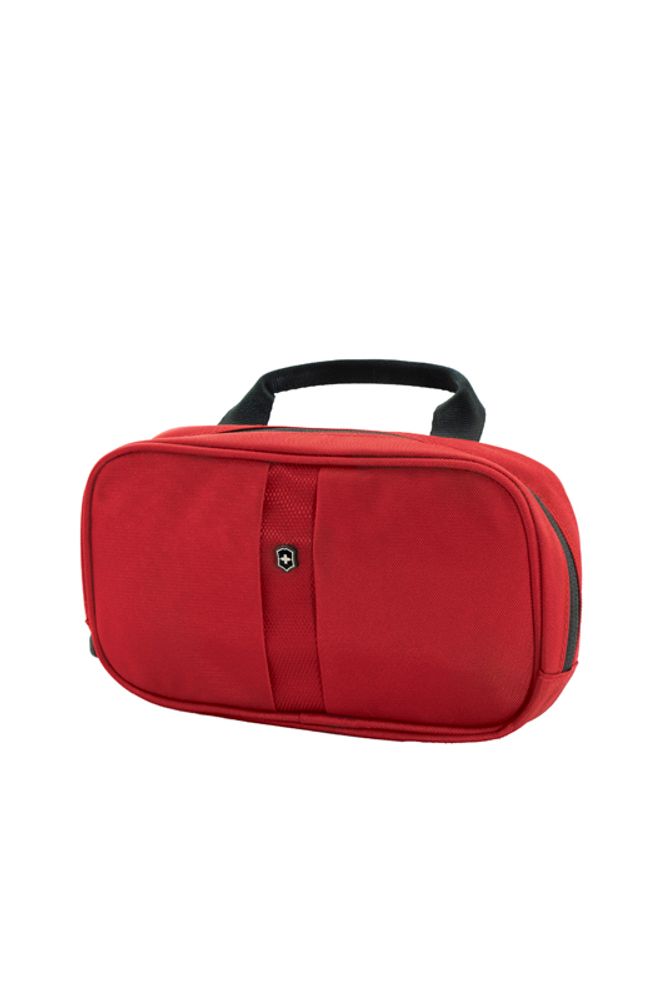 Качественный прочный несессер красный объёмом 1 л из нейлона 800D VICTORINOX Lifestyle Accessories 4.0 Overmight Essentials Kit 31173103