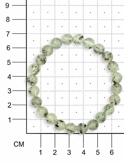 Браслет из камней пренита фотография, на размерной сетке