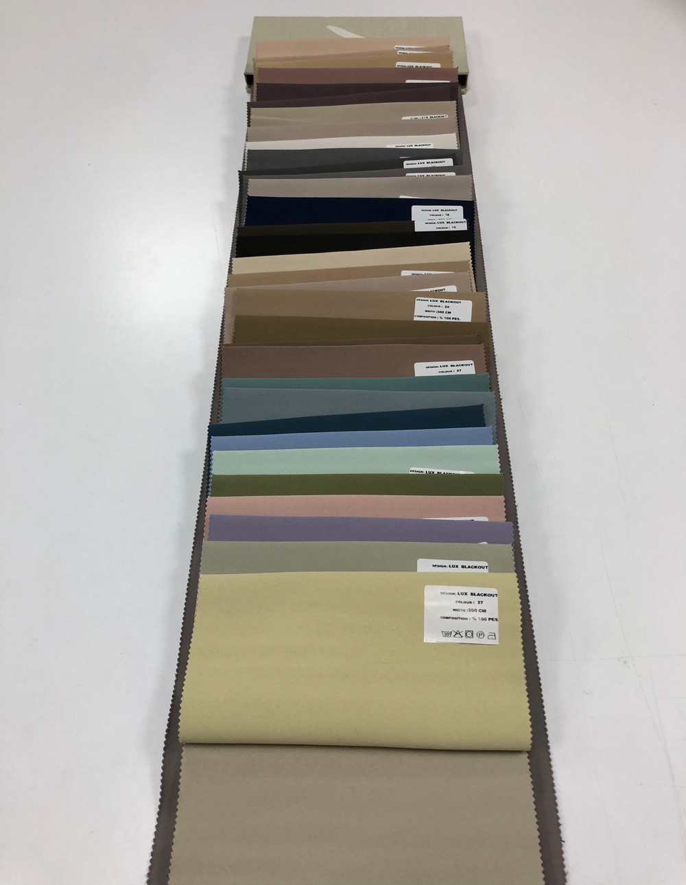 Портьерная ткань blackout двусторонний арт. Lux Blackout из коллекции Aisa