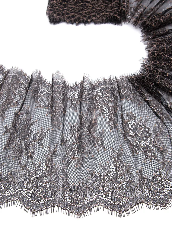 01-11 Кружево шантильи 23 см, черный/бежевый