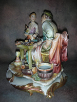 Статуэтка. Фарфор. У сапожника. Capodimonte. Италия