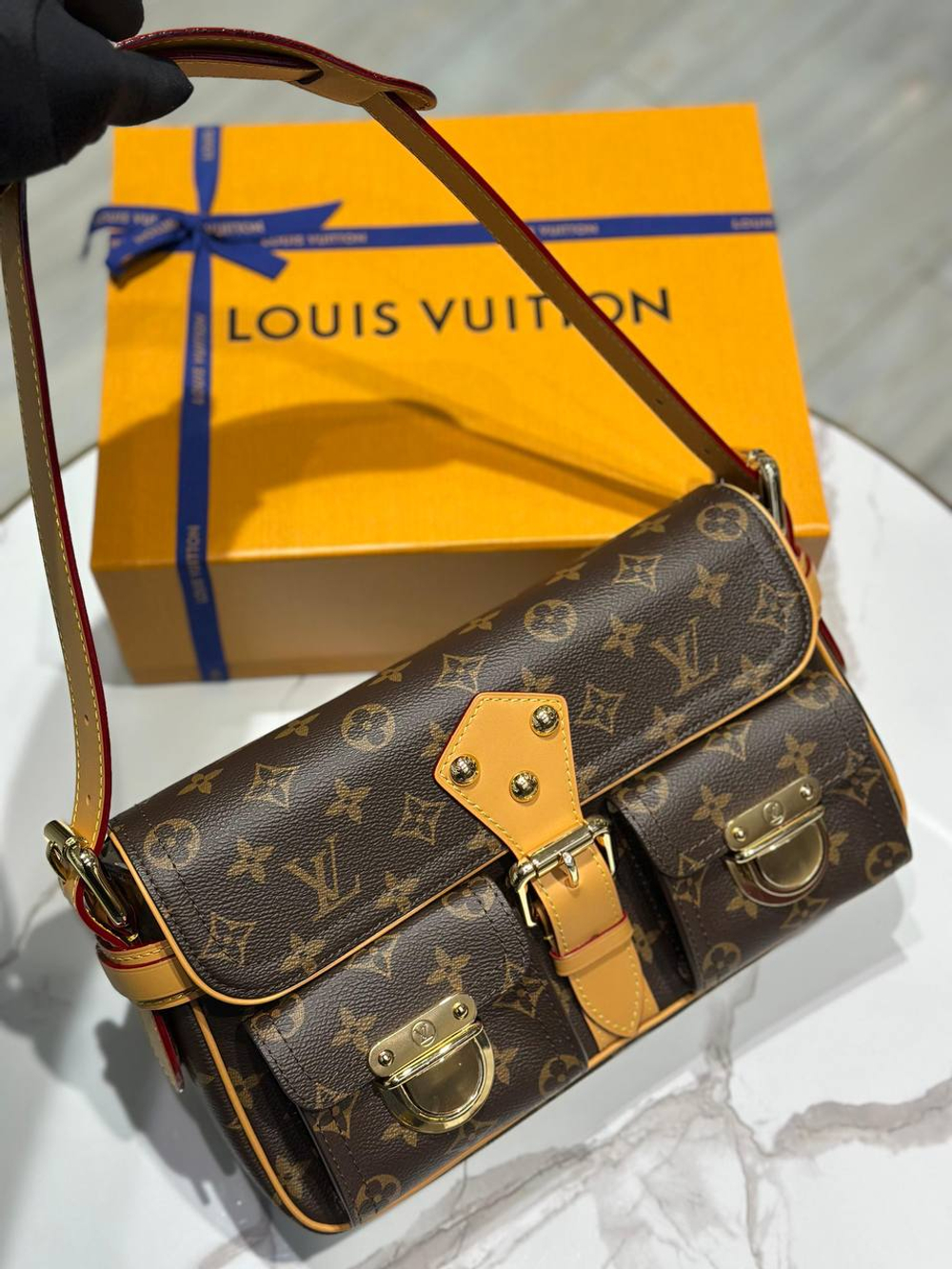 Сумка Louis Vuitton
