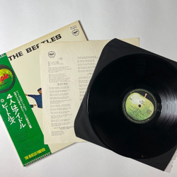 Винтажная виниловая пластинка LP The Beatles Help (Japan 1973) (Obi) Act Naturally