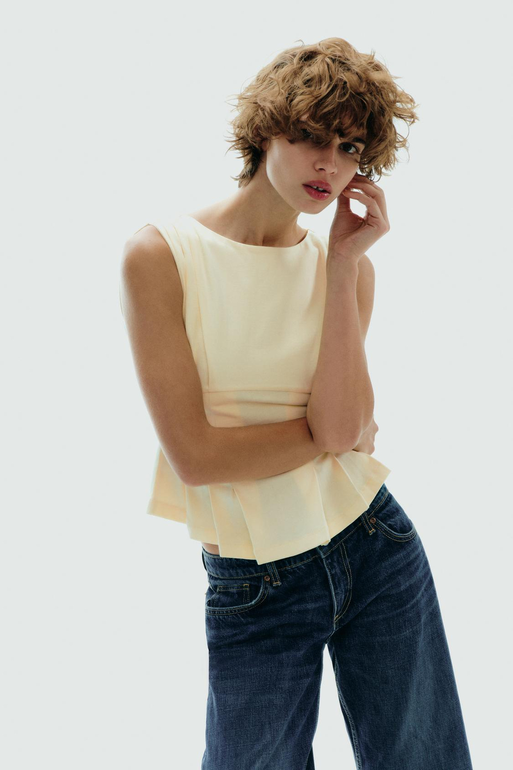 ZARA ФУТБОЛКА СО СКЛАДКАМИ И МОЛНИЕЙ, ЖЕЛТЫЙ