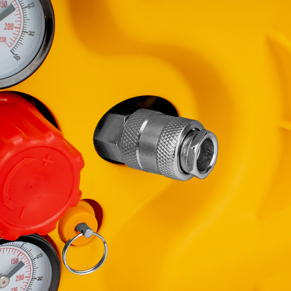 Компрессор воздушный DL1300, 10 бар, 1,3 кВт 180 л/мин 5 л, с набором аксессуаров Denzel