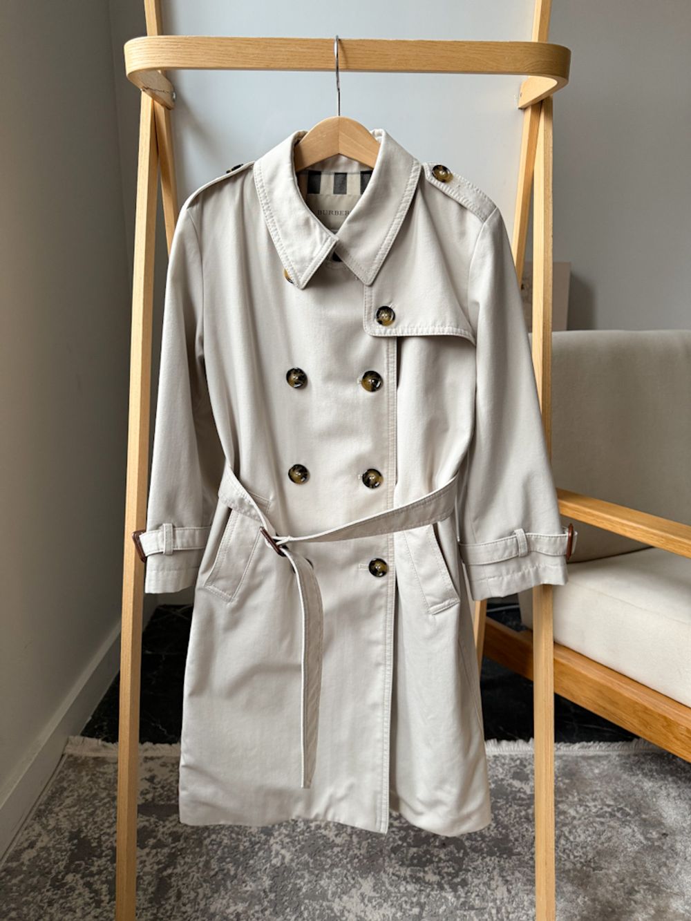 Плащ-тренч Burberry, 128