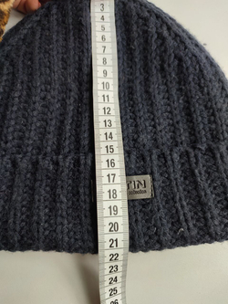 Шапка Ostin стильная