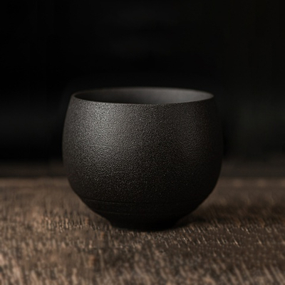 265005f Пиала ЦЗИНДАО "Морсокой Риф" в старинном стиле, 80 мл, черная, глина