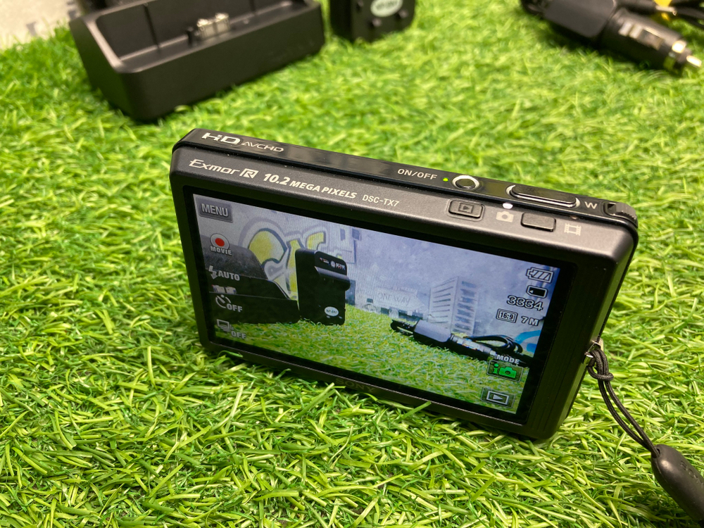 Sony TX7