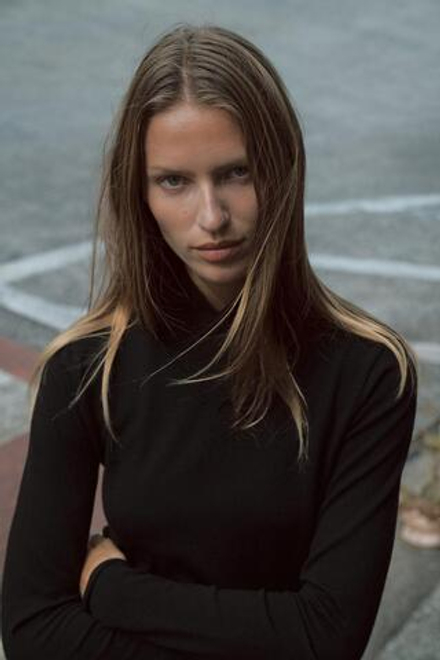 ZARA СВИТЕР ИЗ СМЕСОВОЙ ШЕРСТИ С ПЕРЕКРЕЩЕННЫМ ВОРОТНИКОМ, ЧЕРНЫЙ