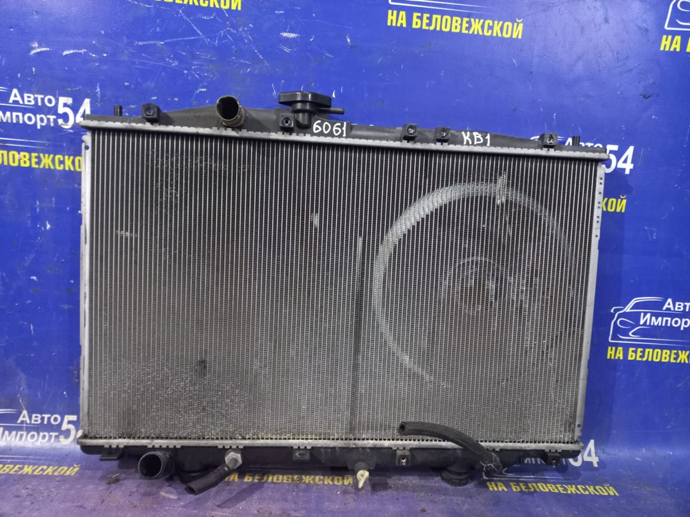 Радиатор двигателя Honda LEGEND 2004-2008