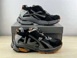 Balenciaga Runner 772774-W3RNY-4018