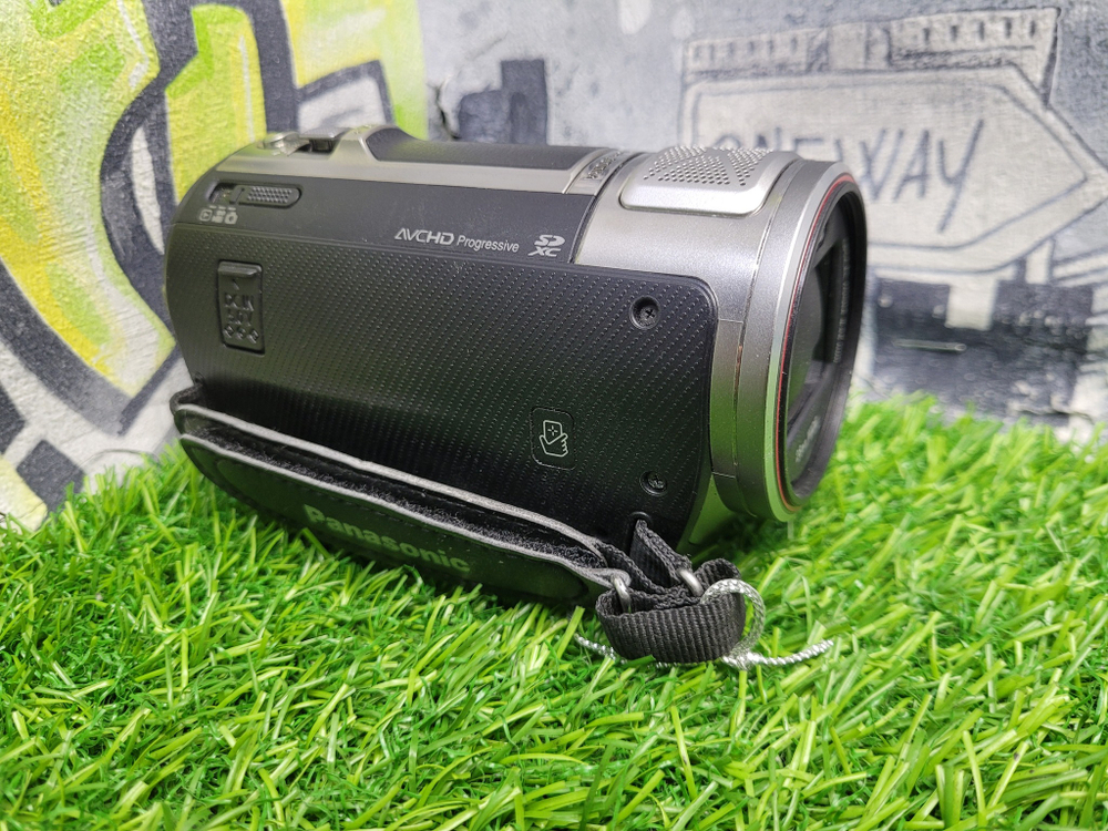 Panasonic HC-V720M Покупка/ Продажа