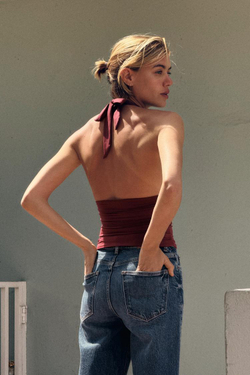 ZARA ТОП С ДРАПИРОВКОЙ И ГОРЛОВИНОЙ ХАЛТЕР, ЦВЕТ БУРГУНДСКОГО ВИНА