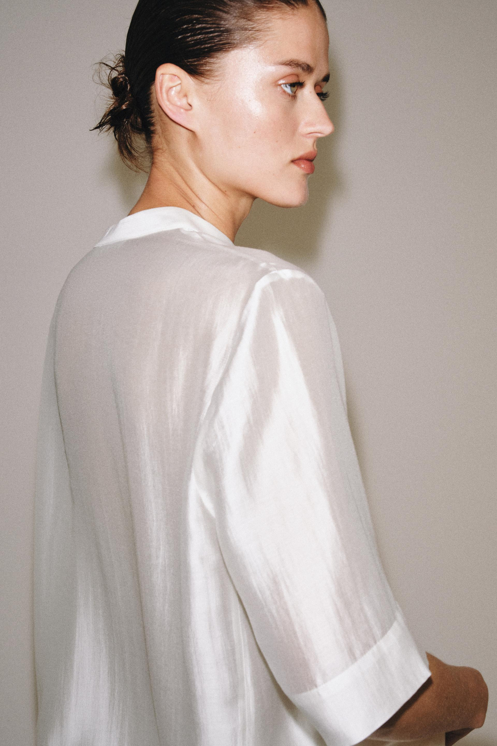 ZARA СВОБОДНАЯ БЛУЗА С КОРОТКИМ РУКАВОМ — ZW COLLECTION, БЕЛЫЙ