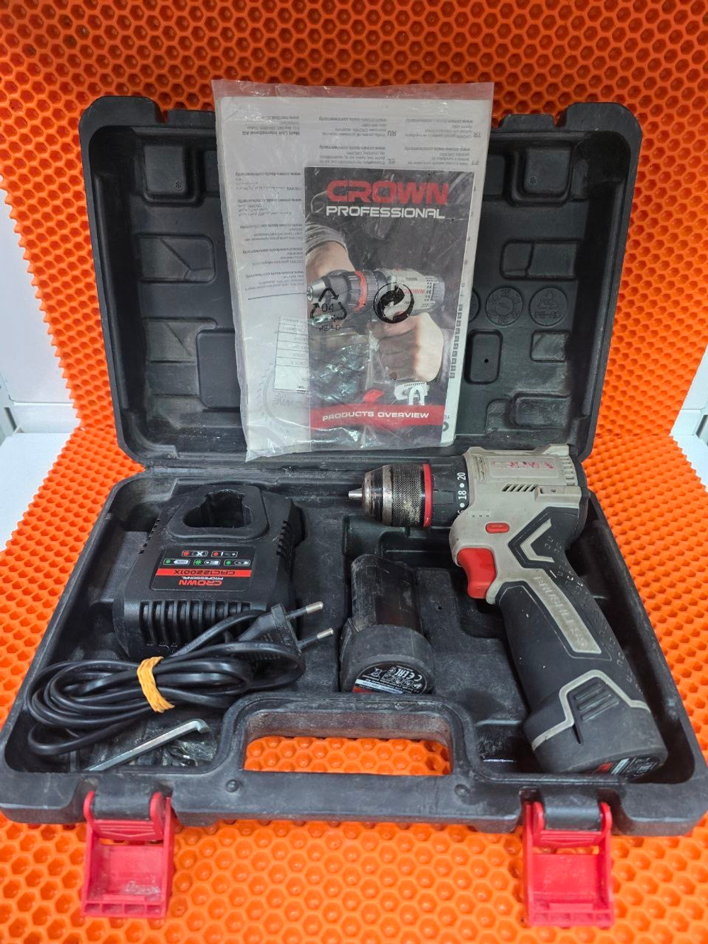 Шуруповерт crown CT21129HMX-2BMC