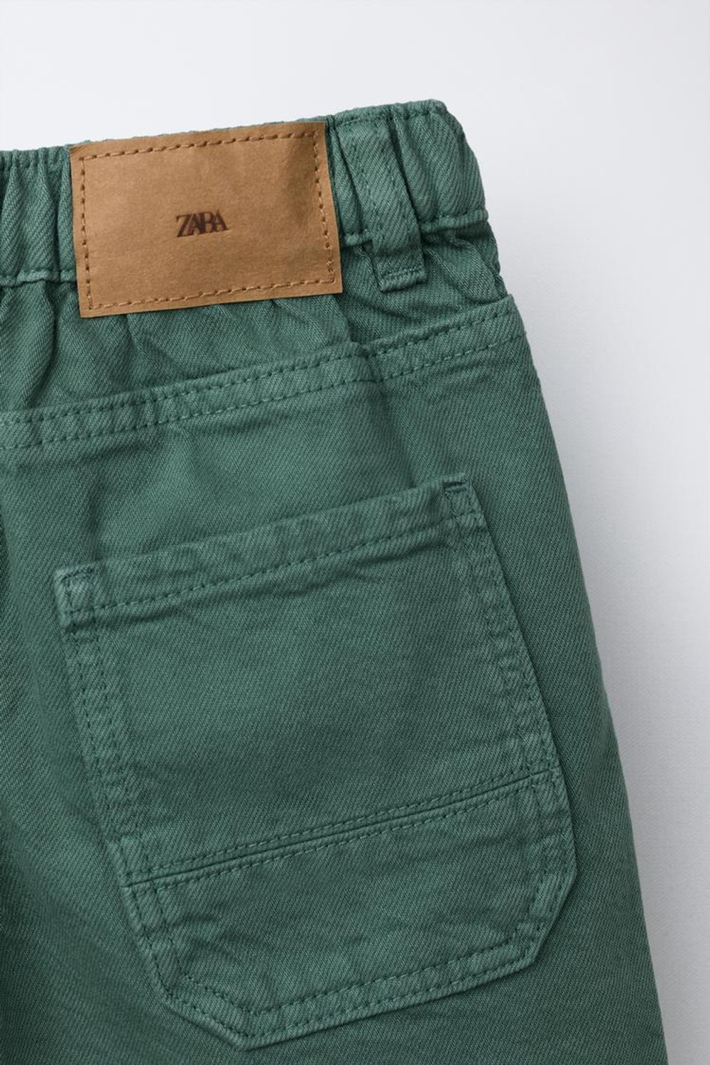 ZARA ДЖИНСОВЫЕ ШОРТЫ BAGGY, ЗЕЛЕНЫЙ