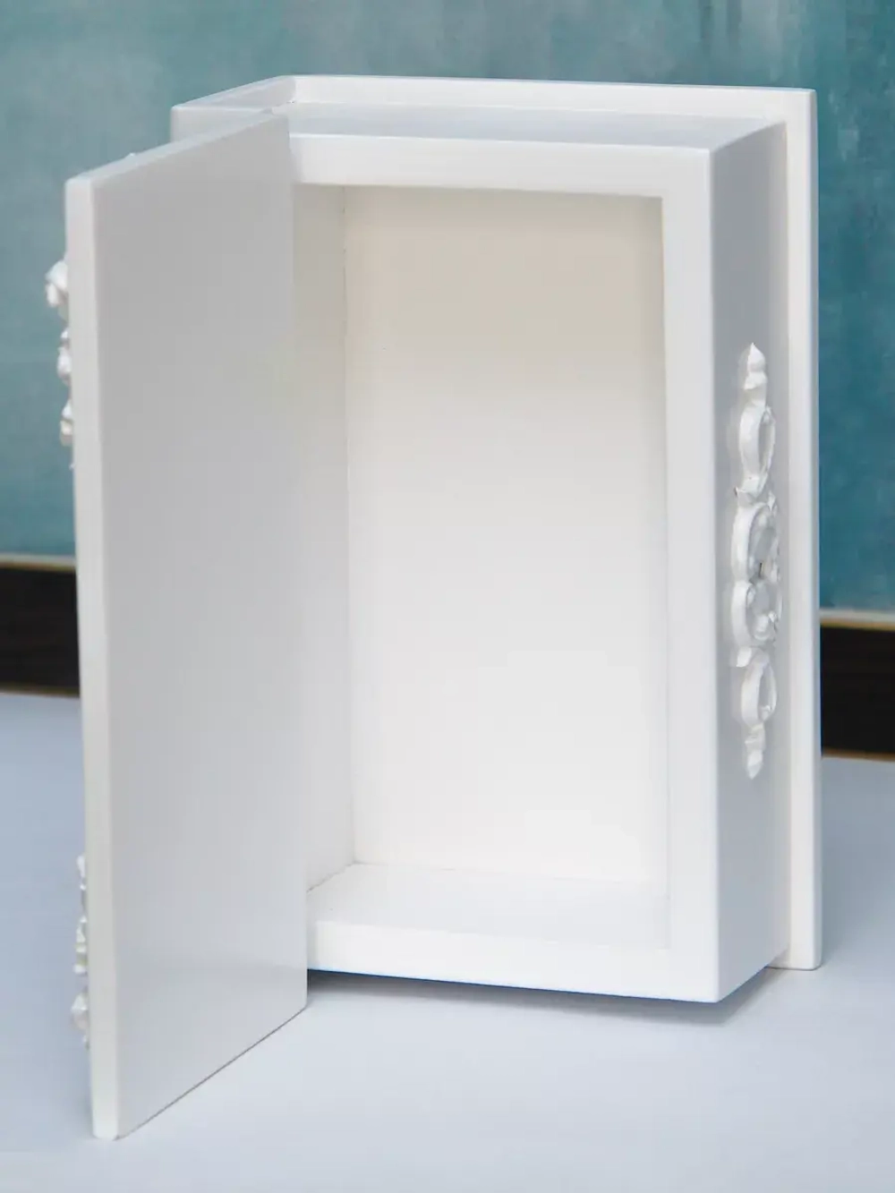 Шкатулка для украшений деревянная 17*11 см