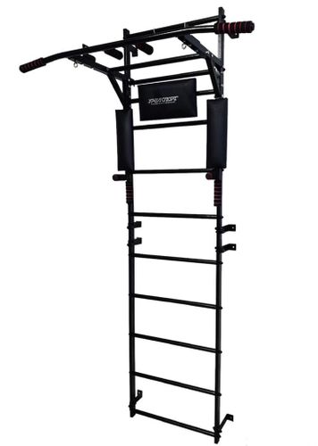 Турники и шведские стенки.