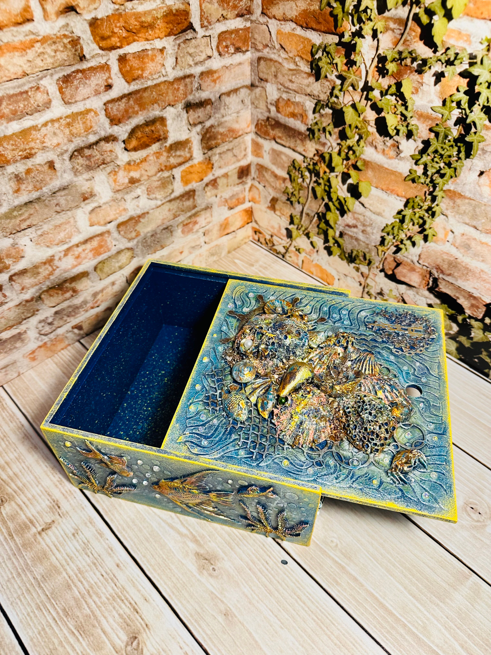 Шкатулка-пенал для хранения