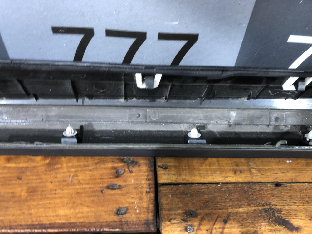 Накладка двери передней левой Lexus NX 1 14-21 Б/У Оригинал 7573478010