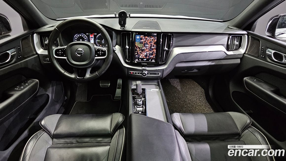 Volvo XC60 2 Generation T8 R-Design (11.2020)