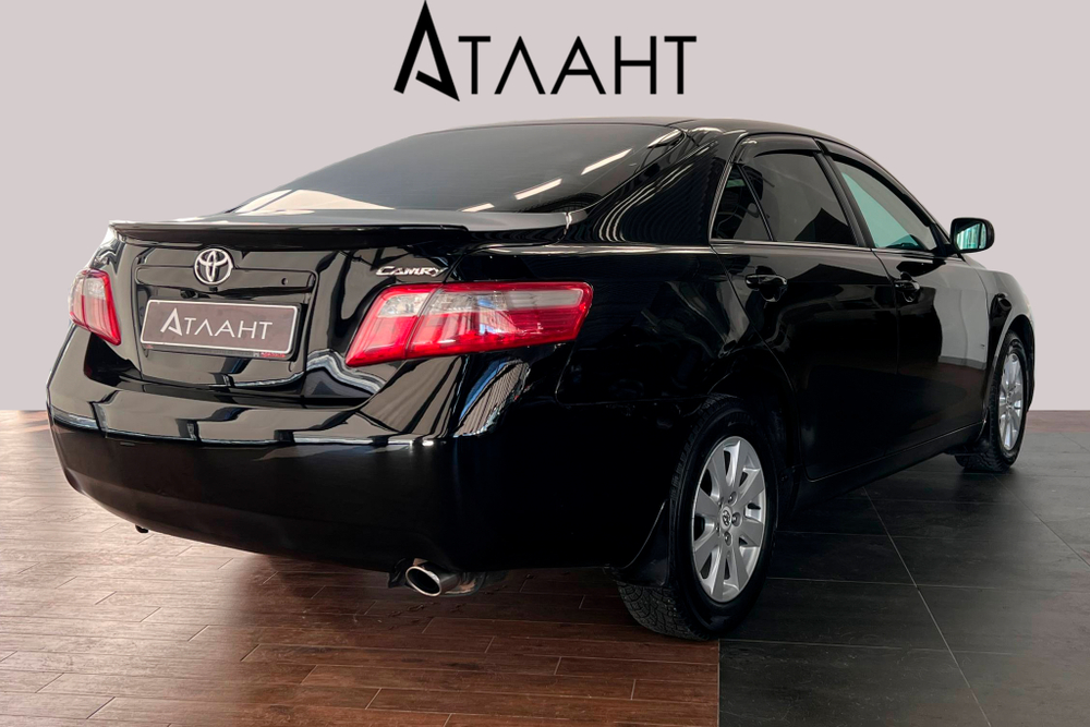 Toyota Camry, 2008 год