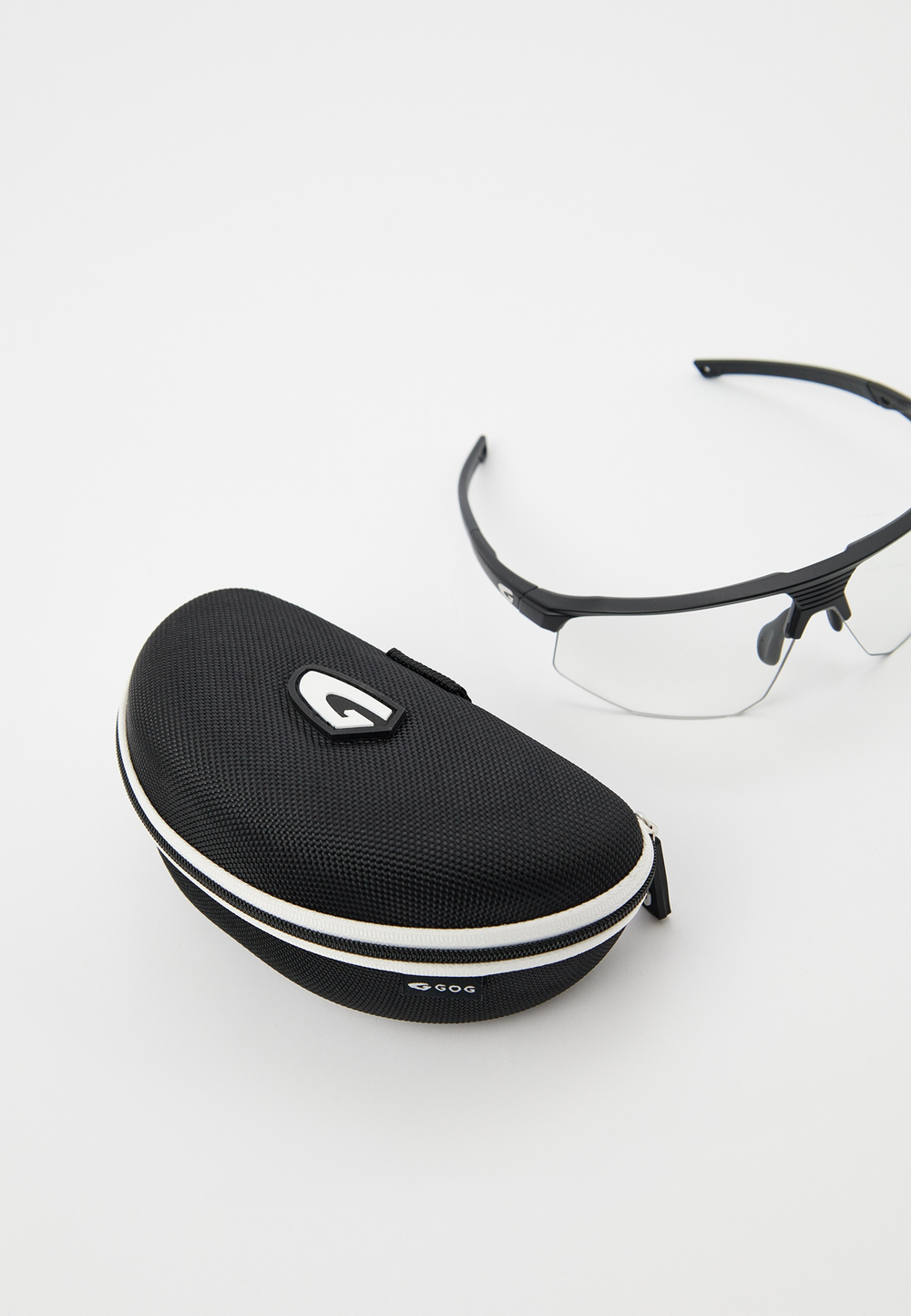 Спортивные очки GOG Kilo / Matt Black / Photochromic Clear-Smoke Lens