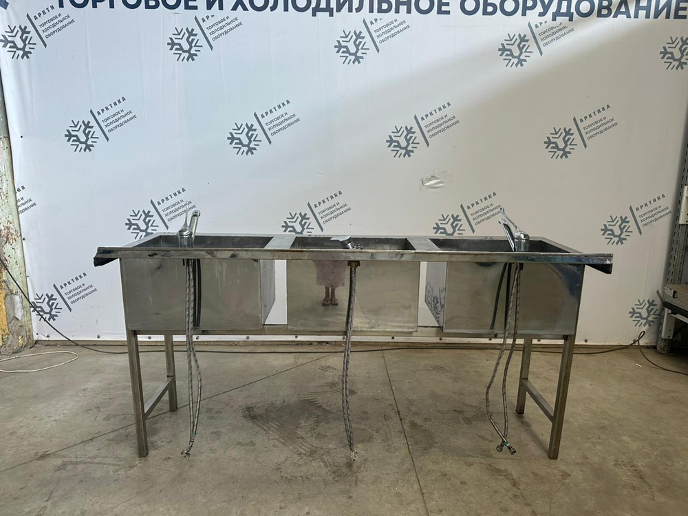 Мойка трехсекционная 1800х700х900 из нержавеющей стали (основание профиль 4х4)