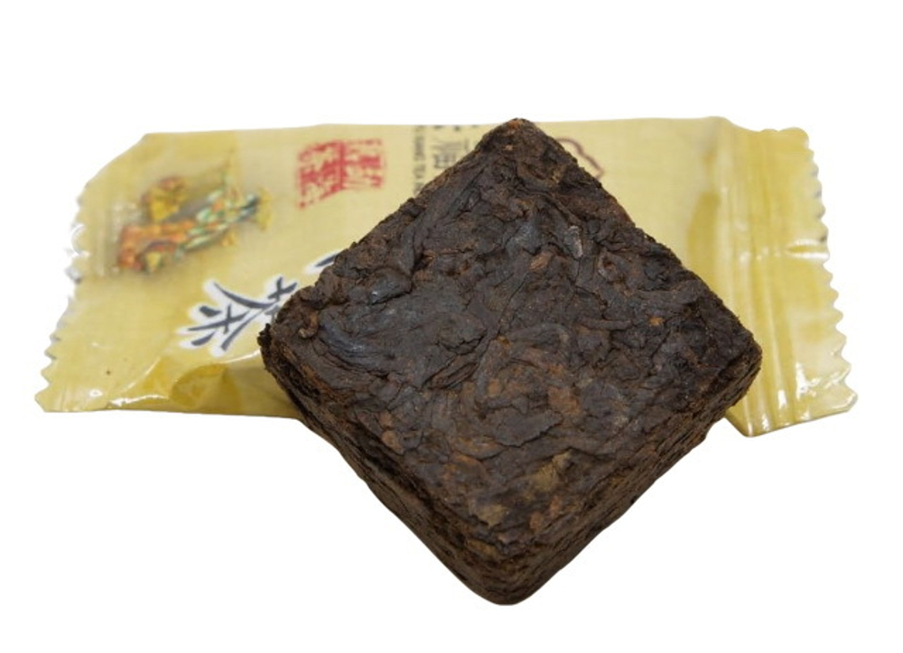 59286 Чай прессованный черный Пуэр Шу "Юньфусян, Конфетка", сяо фан