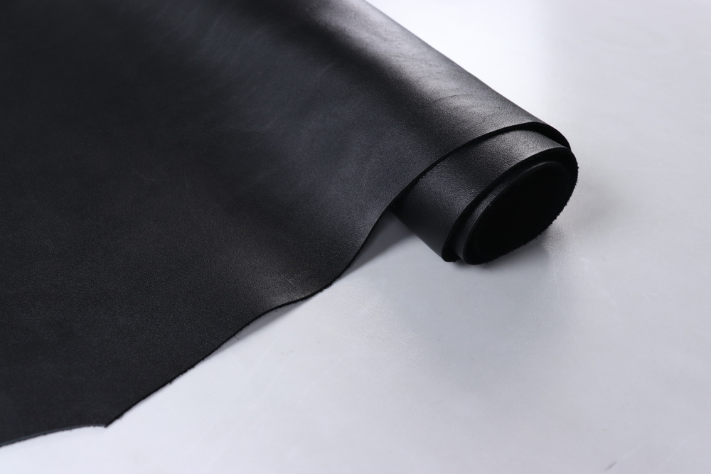 1,3-1,5 Кожа для верха обуви Неман черный